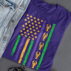 Hustle & Heart NC Mardi Gras Crawfish And Fleur-de-lis Flag New Orleans 2023 Graphic Tee